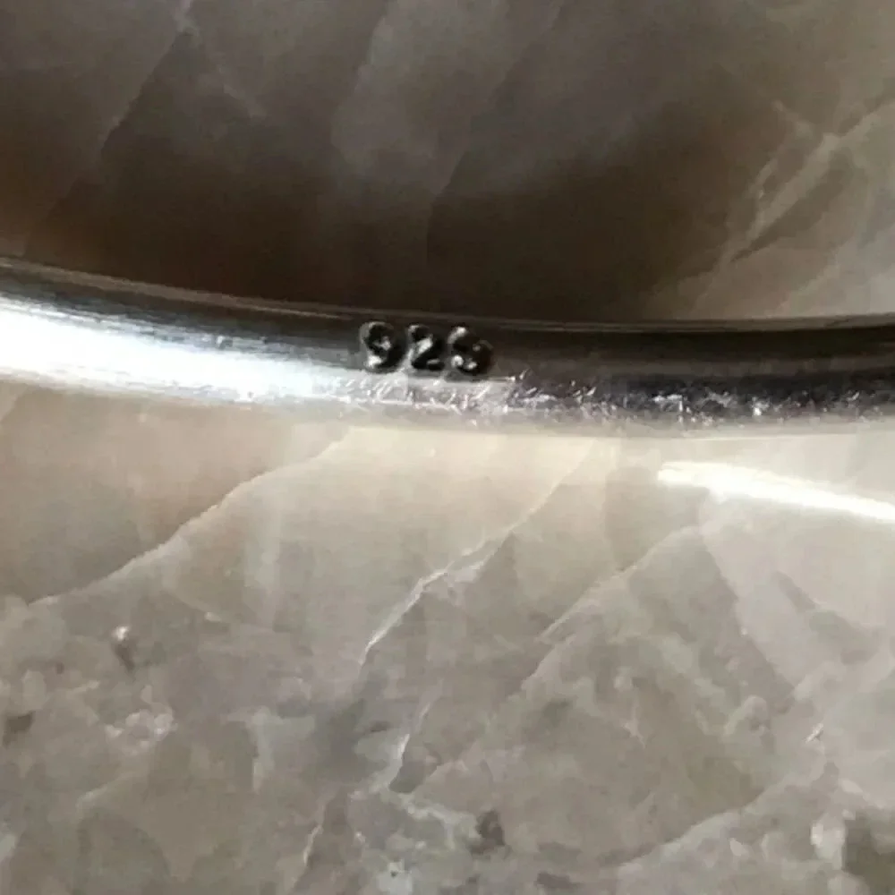 Elegant 925 Sterling silver heart bracelet